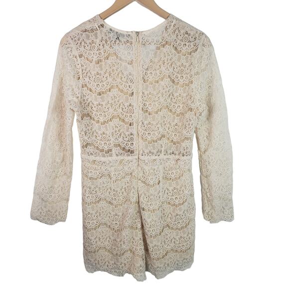 Romeo & Juliet Couture Lace Romper Cream Size L - Picture 3 of 6